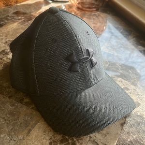 Under Armour Youth Hat Stretch Fit